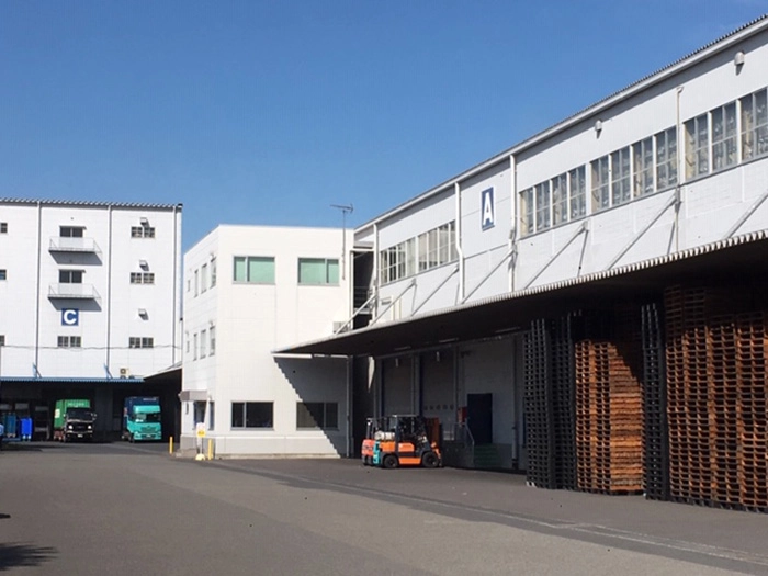 ロジスポ羽村事業所外観