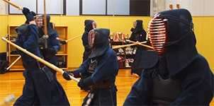 地域貢献へのナビゲーションボタン